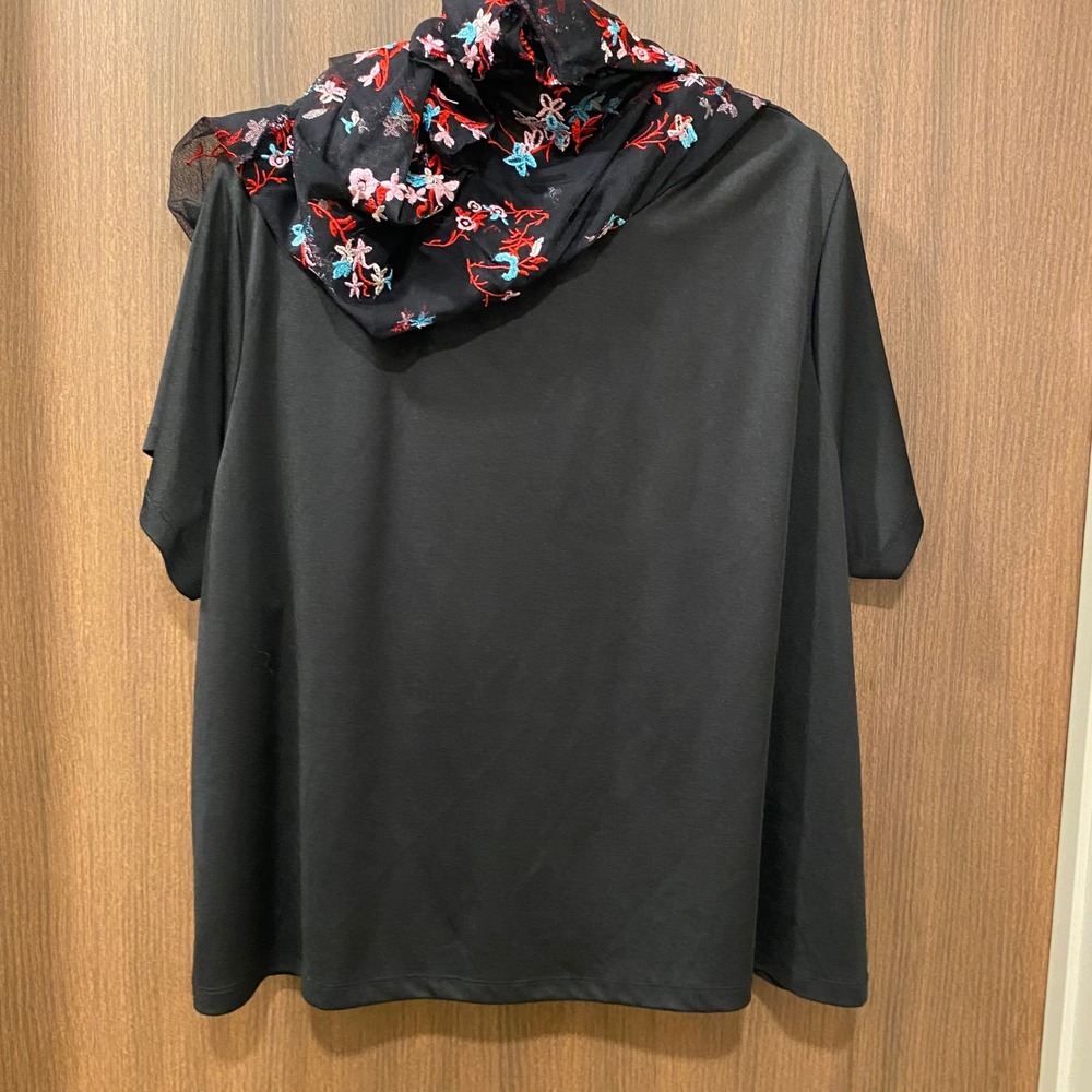 MASSINI Womens Black Mesh Embroidered Floral Short Sleeve Top Size 3X Holiday - Picture 9 of 10